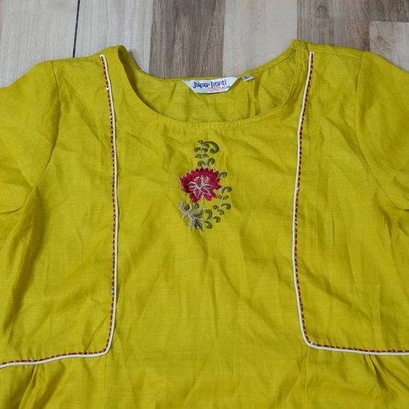 DESIGNER SUMMER KURTA WITH PANT - Picture 4 of 8